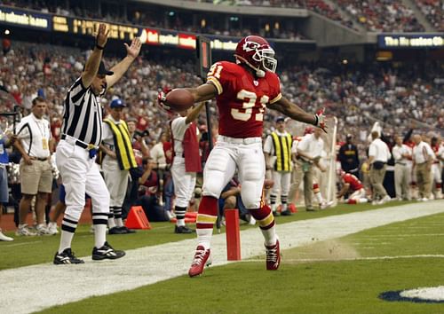 Enter caption Enter caption Kansas City Cheifs running back Priest Holmes