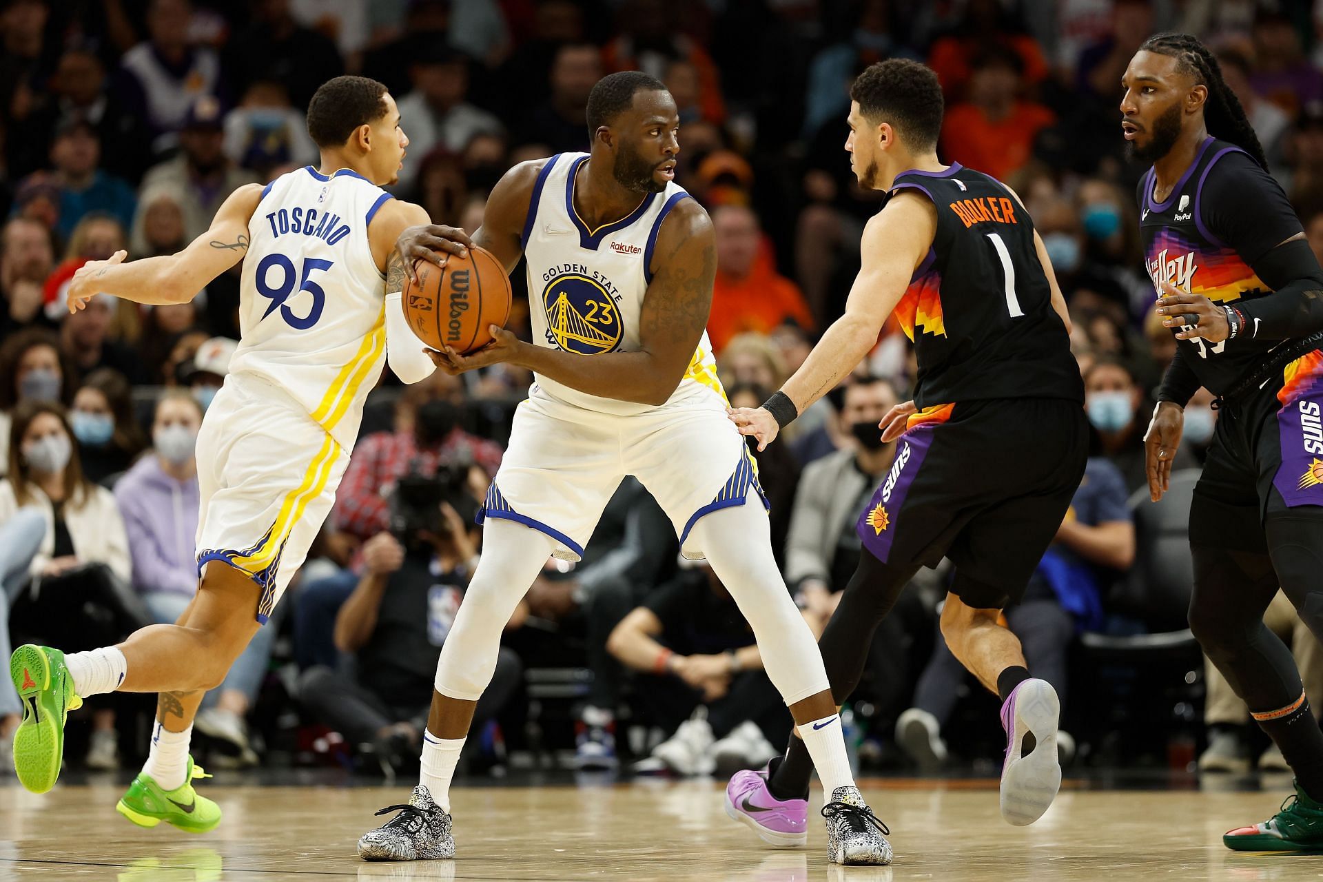 Draymond Green and Jae Crowder exchanged words after the Golden State Warriors lost to the Phoenix Suns on Wednesday