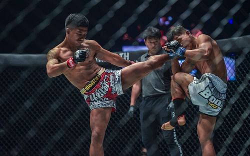 ONE flyweight Muay Thai champion Rodtang Jitmuangnon (left) put on a show against Sok Thy (right) in 2019. (Image courtesy of ONE Championship)