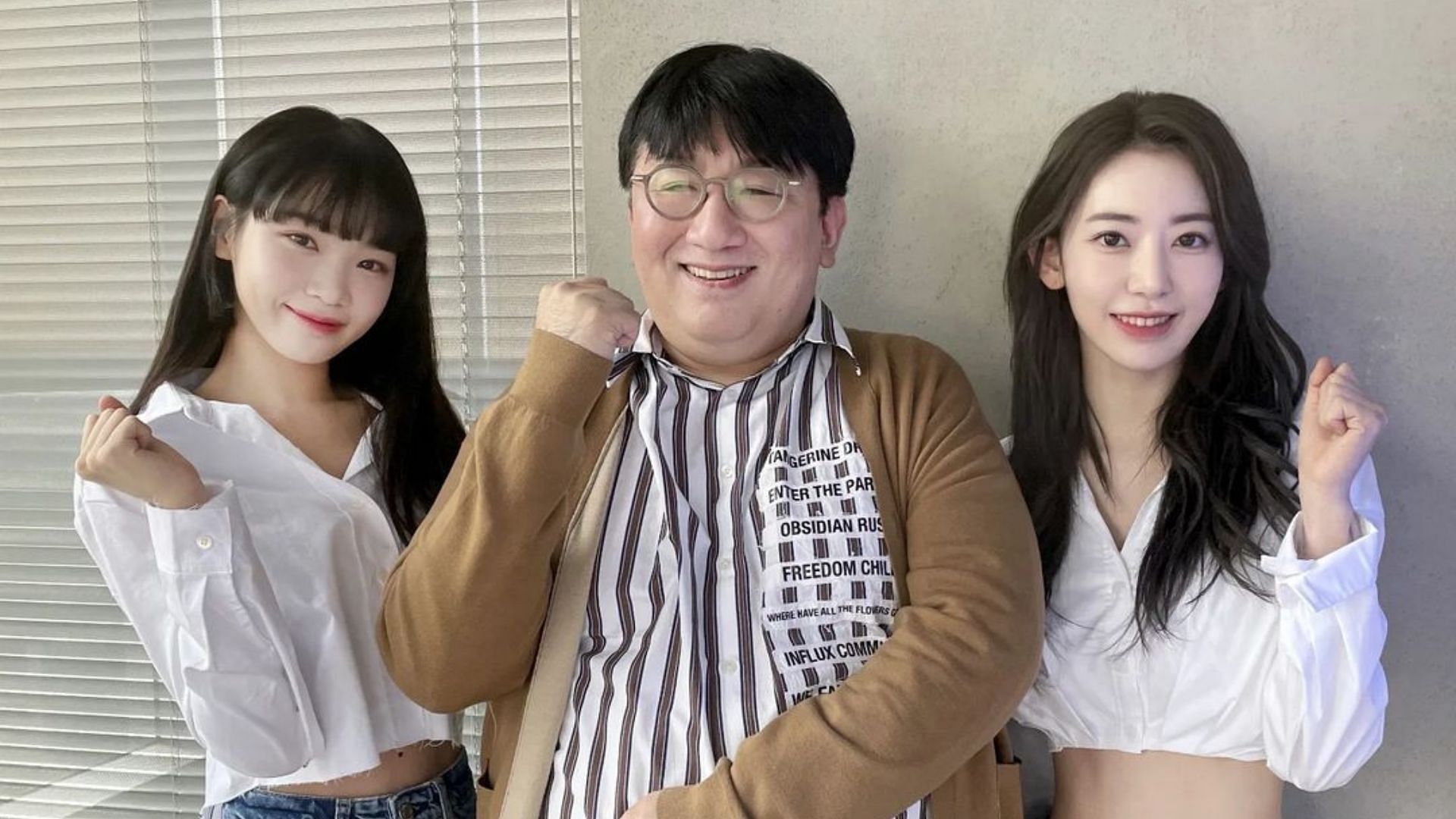 Kim Chae-won and Miyawaki Sakura with HYBE&#039;s founder, Bang Si-hyuk, to debut in new group called LESSERAFIM (Image via @hitmanb72/Instagram)