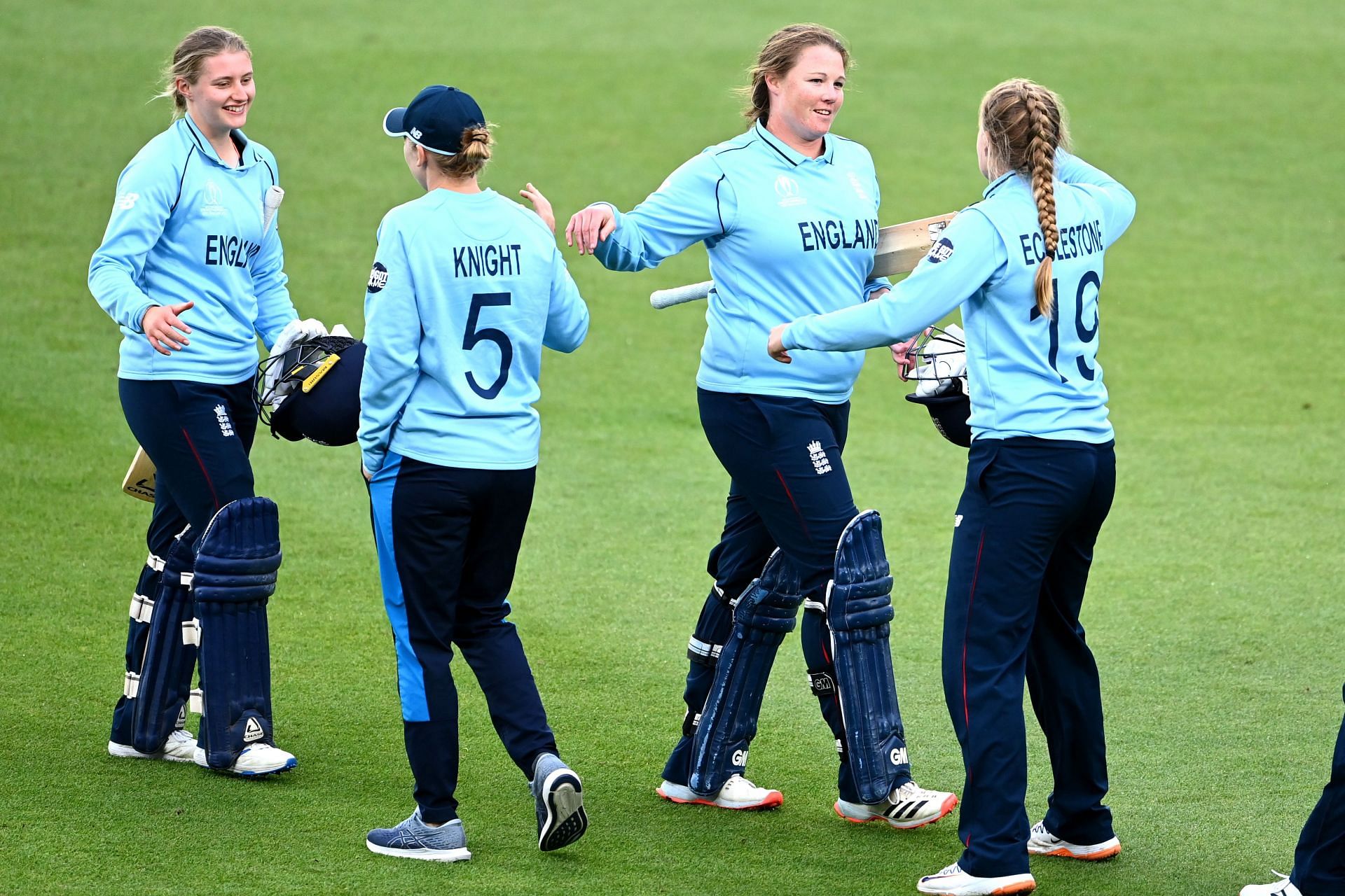 New Zealand v England - 2022 ICC Women&#039;s Cricket World Cup