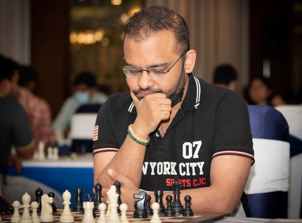Defending champion Abhijeet Gupta beat Poormosavi Seyed Kian of Iran to share the lead with 7.5 points to his credit in New Delhi on Monday. (Pic credit: AICF)