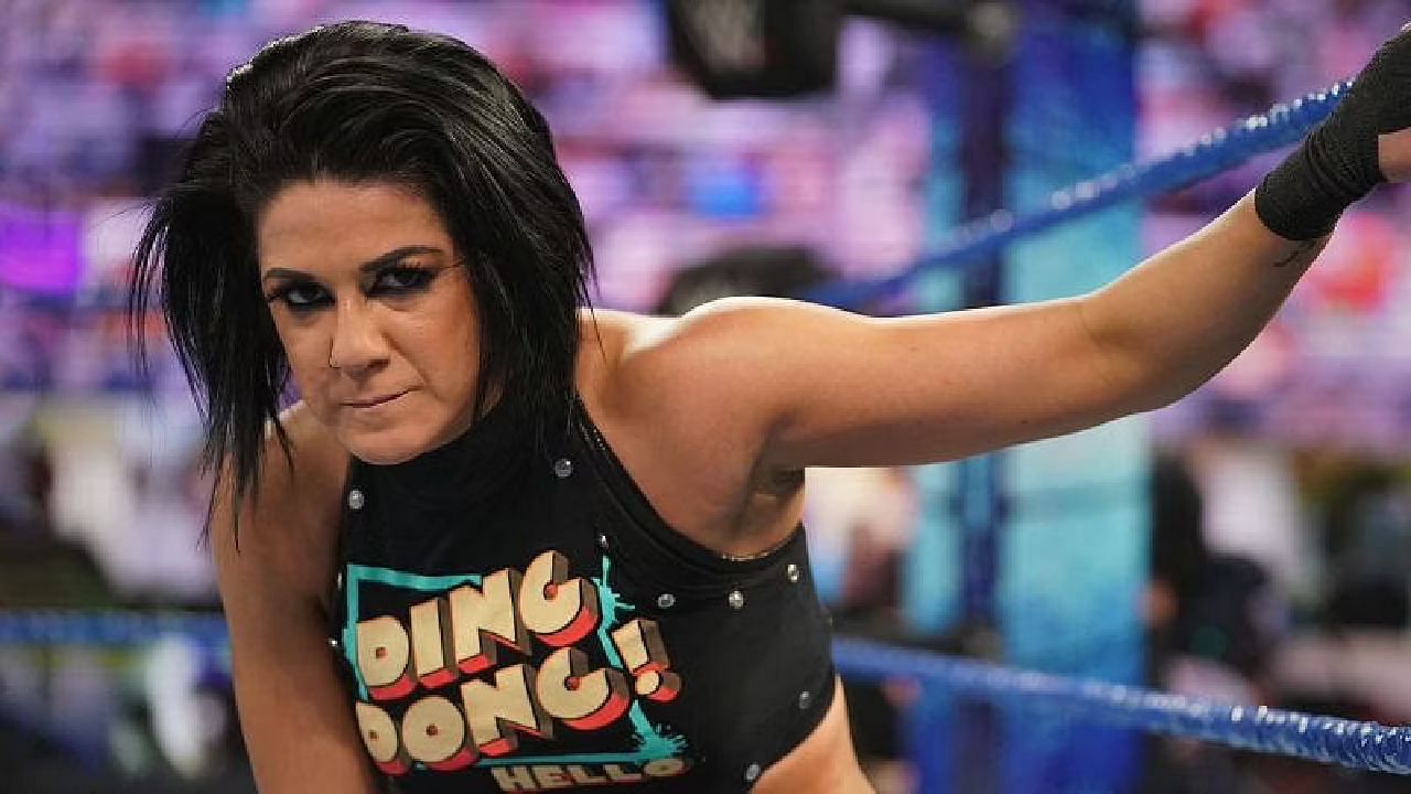 Bayley reacts to Chelsea Green&#039;s wrist injury