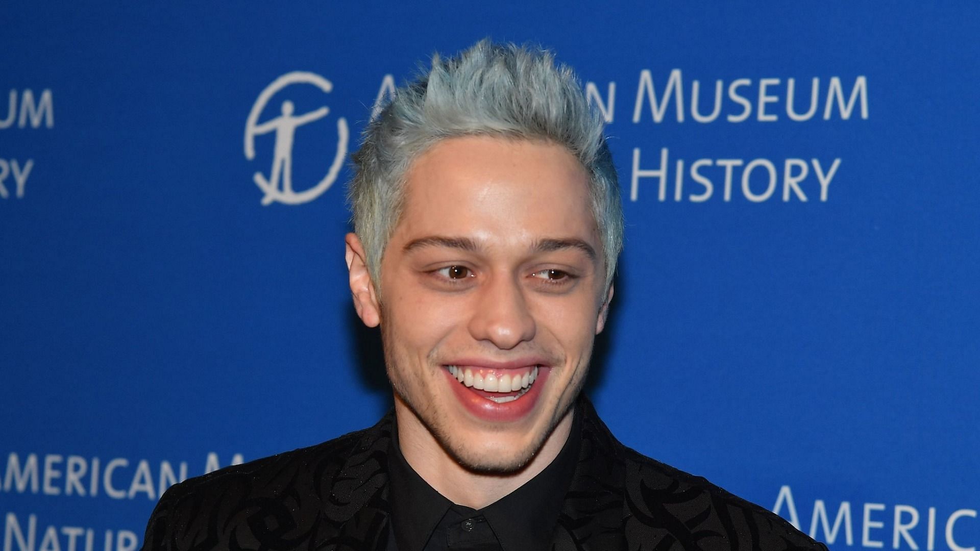 Pete Davidson is no longer going to space (Image via Getty Images)