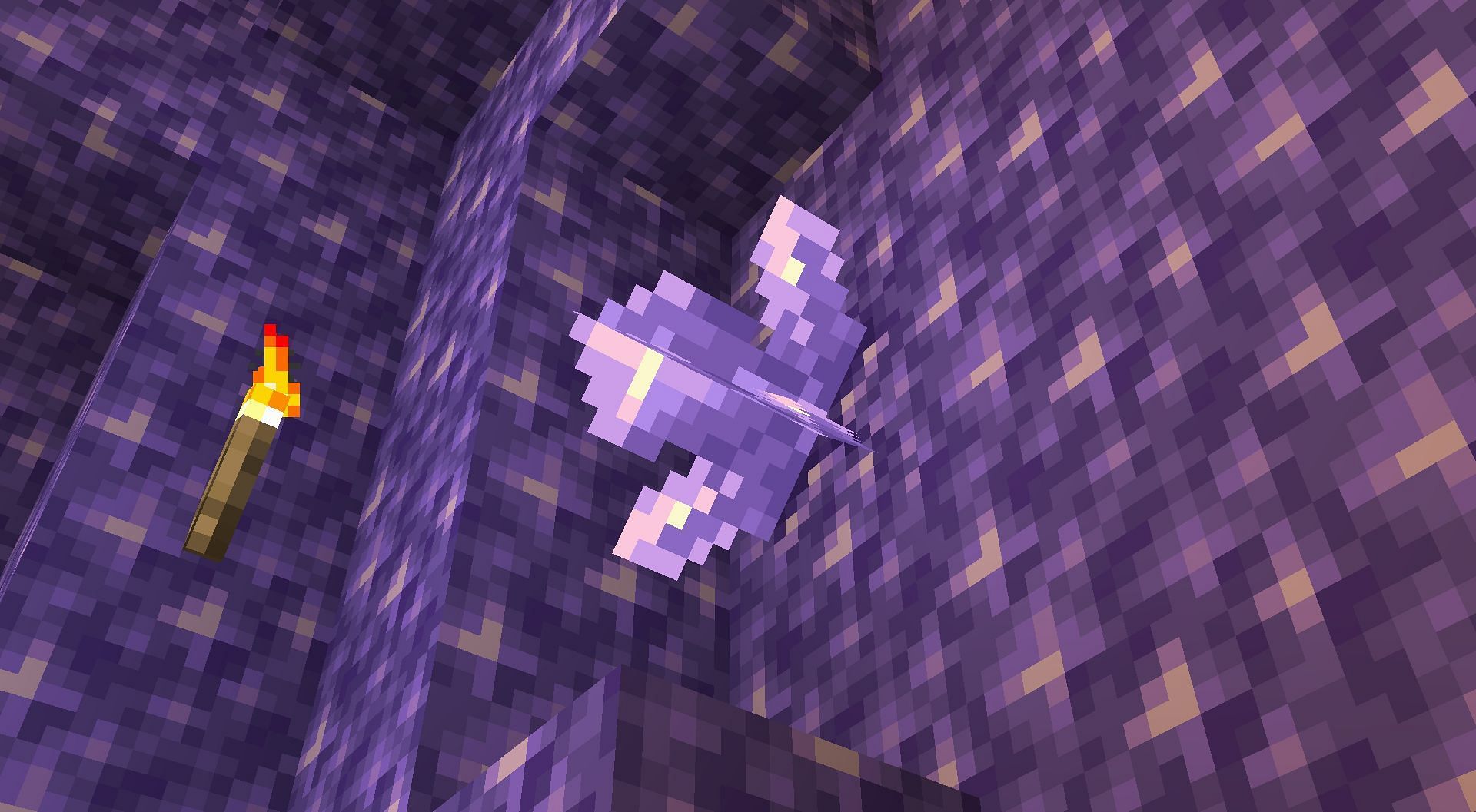 A cluster can drop up to four shards (Image via Minecraft)