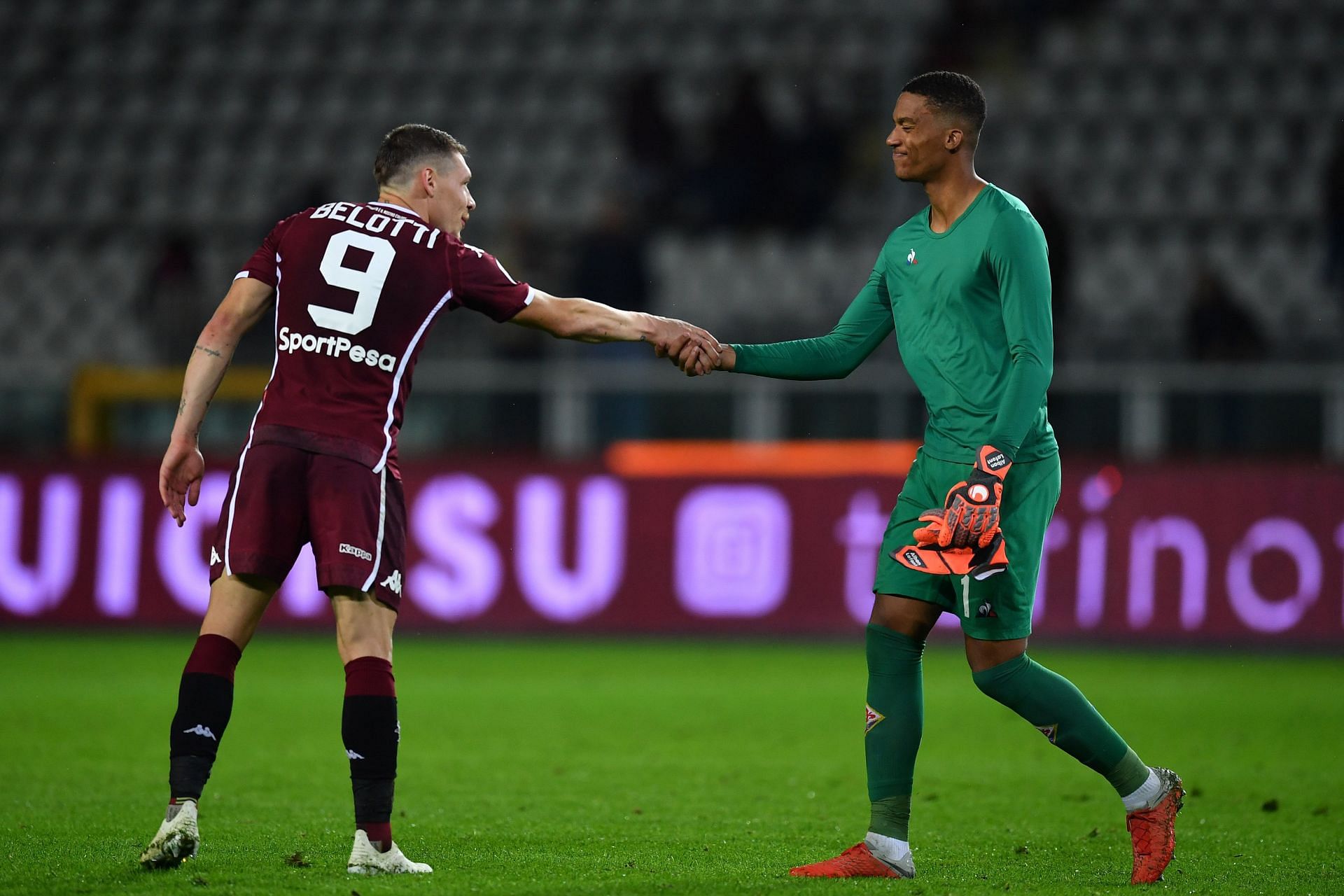 Alban Lafont (right) could arrive at the Camp Nou in the summer.