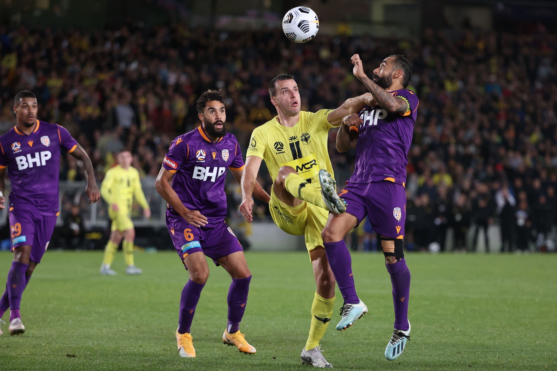 Wellington Phoenix and Perth Glory lock horns on Saturday