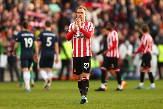 Ranking four players with most Premier League assists since September 2013