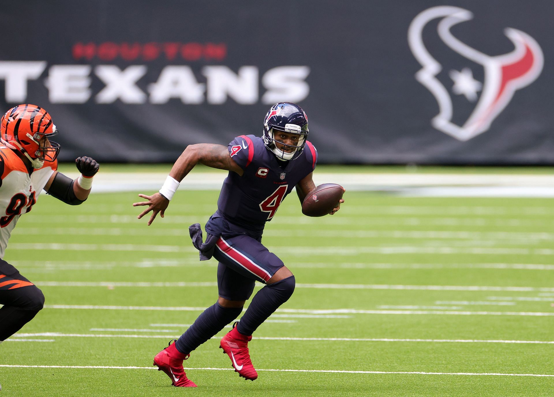 Deshaun Watson could be an excellent replacement for Baker Mayfield.