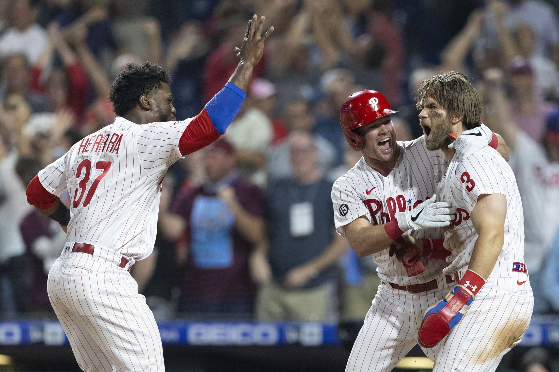 Philadelphia Phillies celebrating