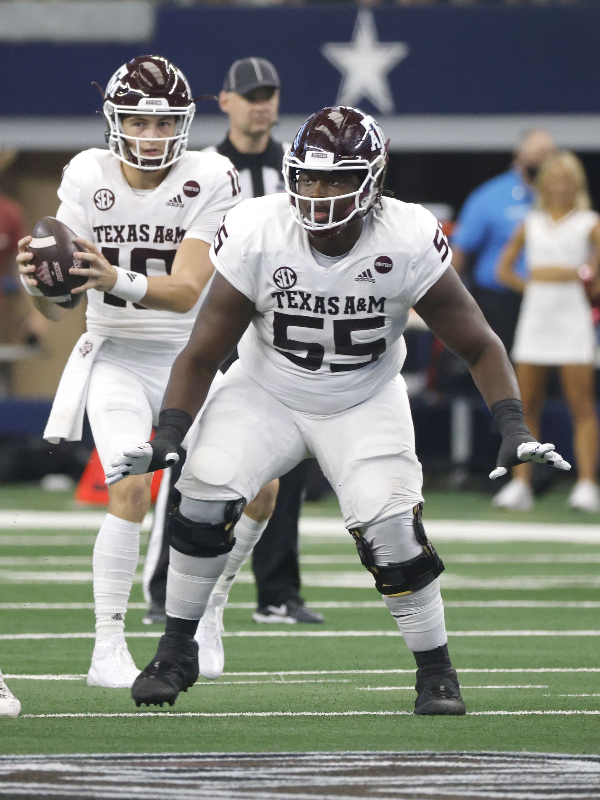 Kenyon Green #55 of the Texas A&amp;M Aggies plays against the Arkansas Razorbacks in the first half of the Southwest Classic at AT&amp;T Stadium on September 25, 2021 in Arlington, Texas. Arkansas won 20-10.