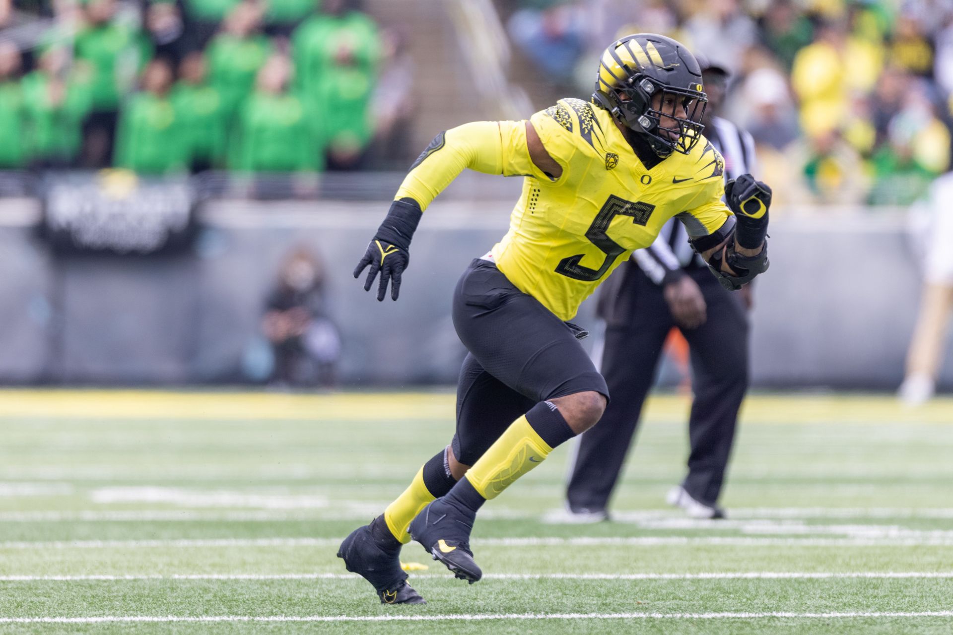 Draft Expert Predicts Where David Ojabo Will Be Drafted After Injury - The  Spun: What's Trending In The Sports World Today