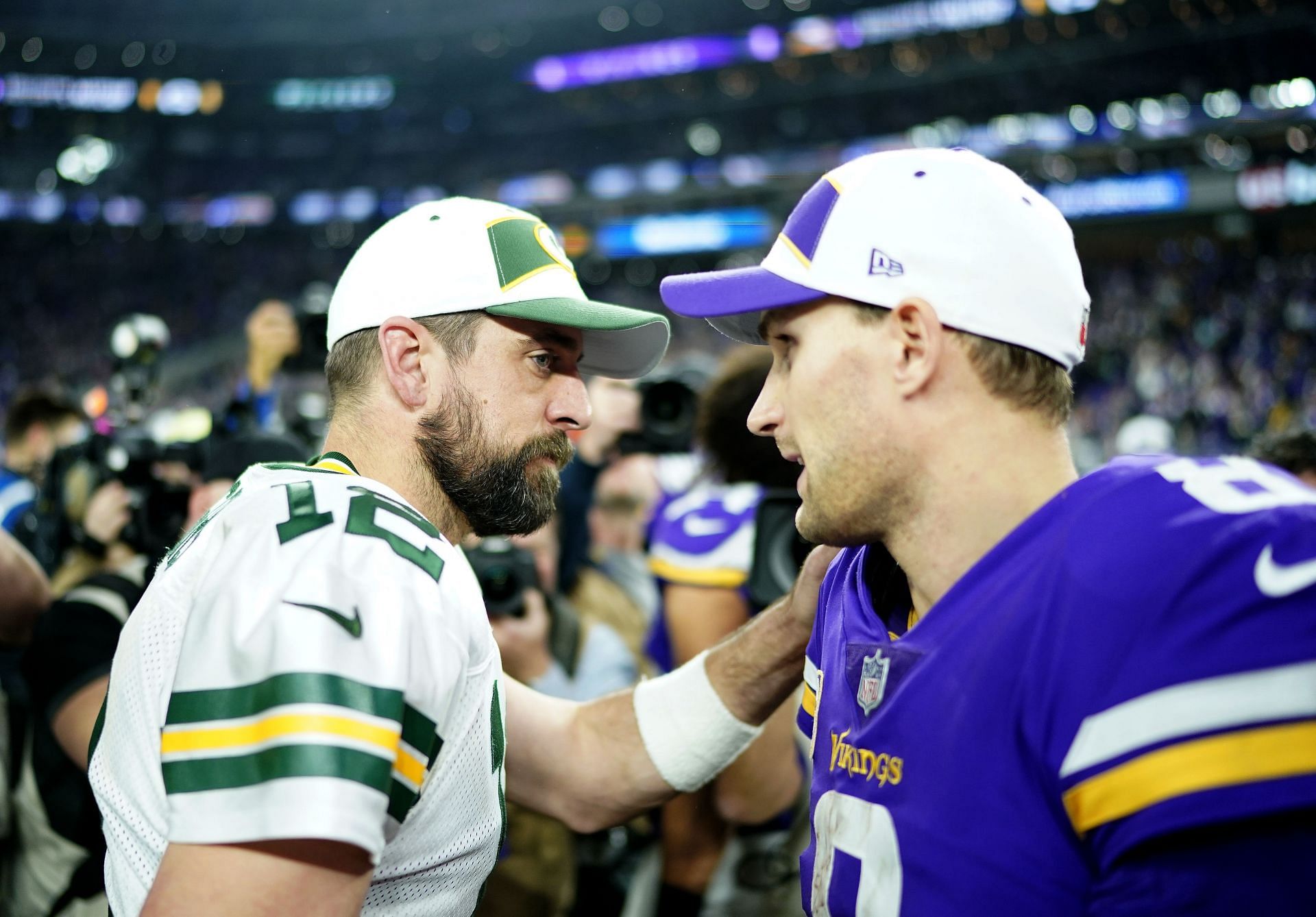 Packers quarterback Aaron Rodgers and Vikings quarterback Kirk Cousins