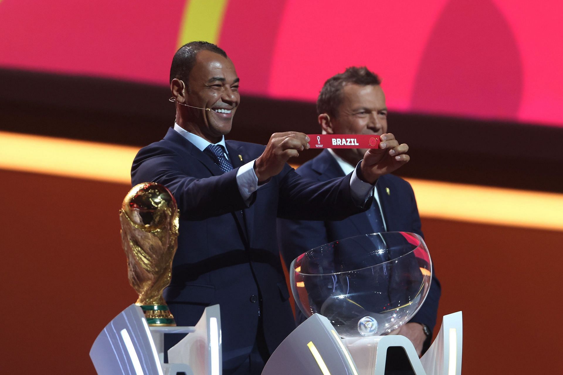 विश्व कप ड्रॉ में 5 बार की विजेता ब्राजील को ग्रुप G में रखा गया है।