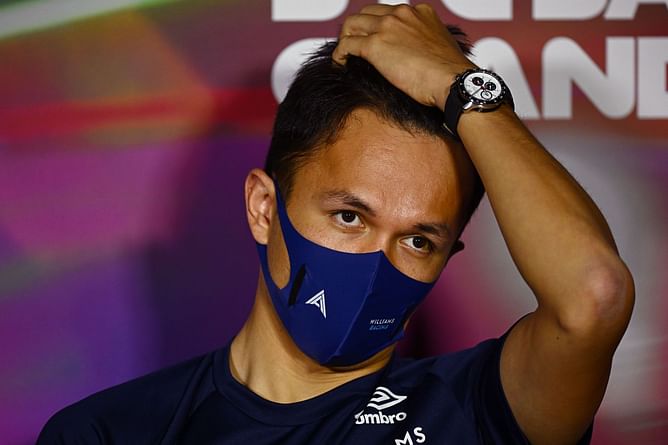 "We seem to like it, and I don't know what it is about it" - Alex Albon claims Williams is 'getting better and better' on hard F1 tires
