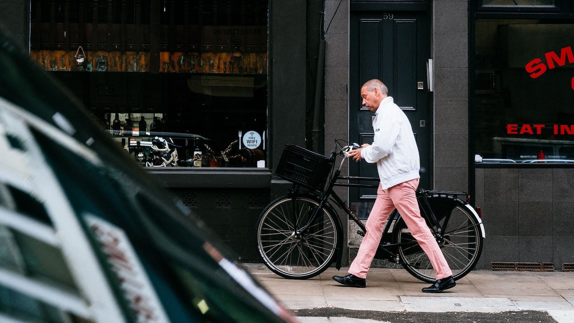 Use a cycle to get to your destination (Image via Unsplash/Clem Onojeghuo)