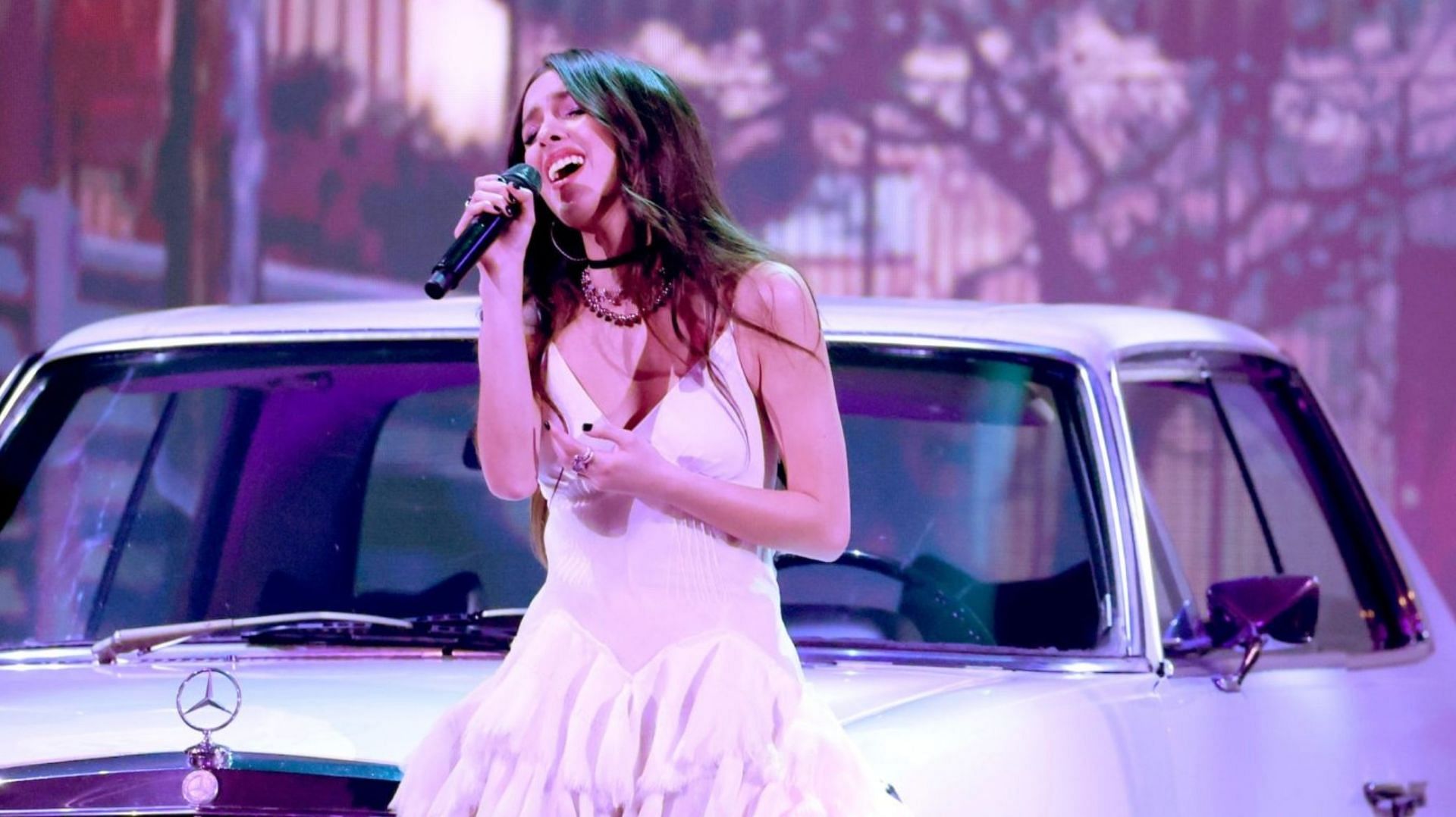 Olivia performed Driver&#039;s License (Image via Rich Fury/Getty)