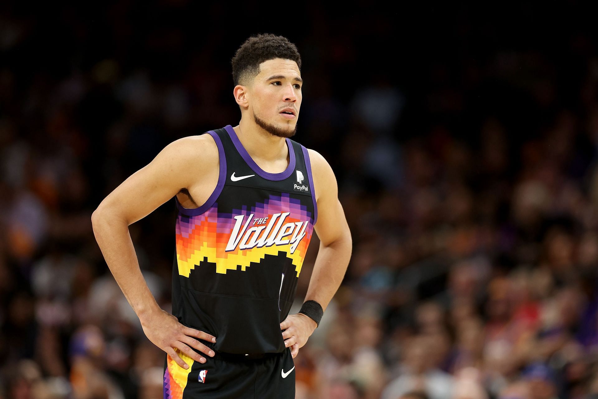 Devin Booker is expected to be out for 2-3 weeks