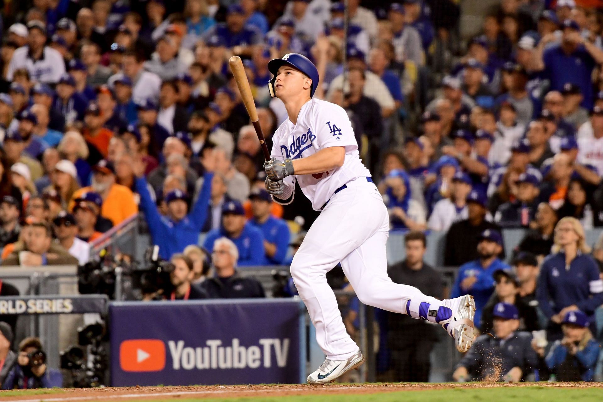 Joc Pederson has a new California team in 2022