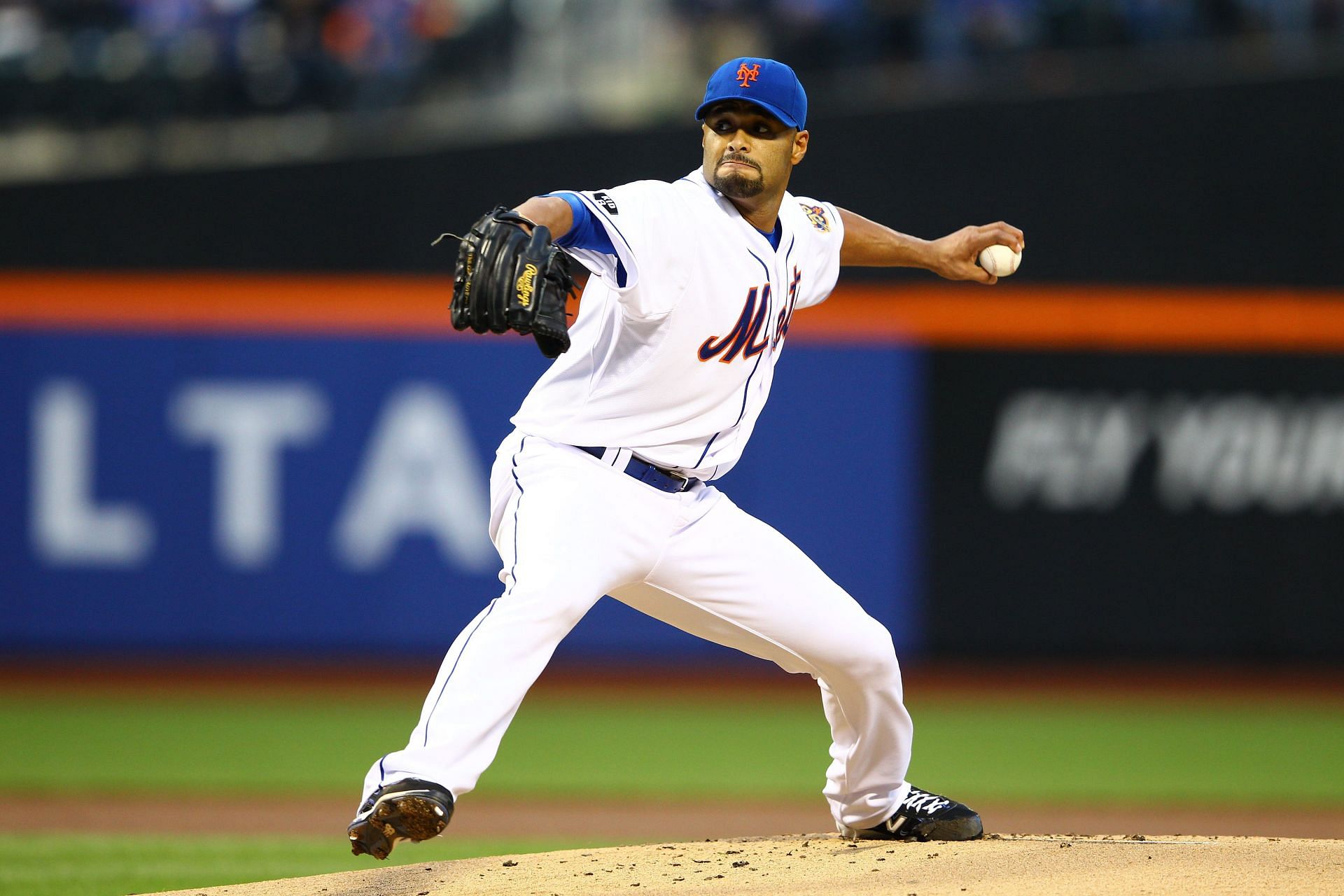 Johan Santana pitches during a Miami Marlins v Mets game.