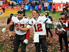 5 NFL legends who won a Super Bowl with two teams