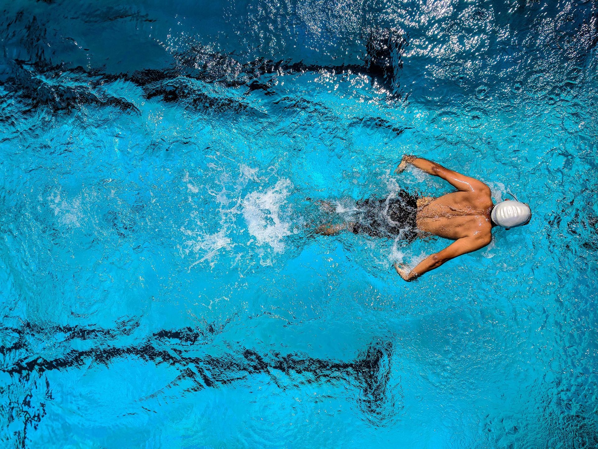 Swimming is a great form of exercises that gives you a full-body workout. (Image by Guduru Ajay Bhargav/ Pexels)