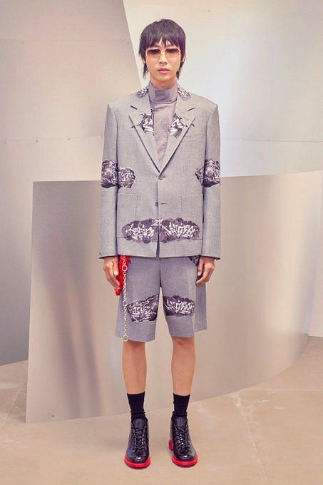 Louis Vuitton's Pre-FW22: Release date and more about Virgil