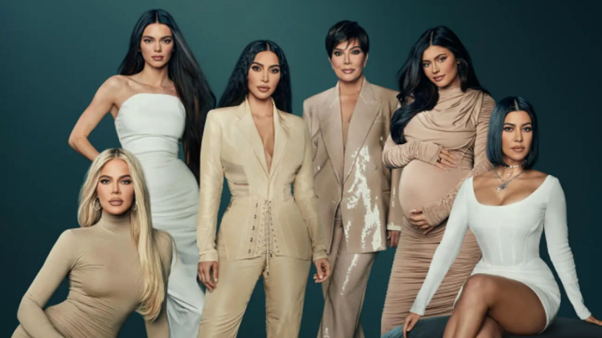 Kardashians and Jenners return for a new show on Hulu (Image via Twitter/@kardashianshulu)