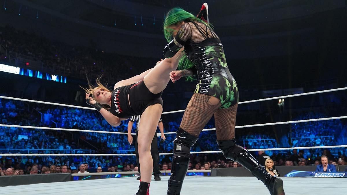 Ronda Rousey gained the upper hand on WWE SmackDown