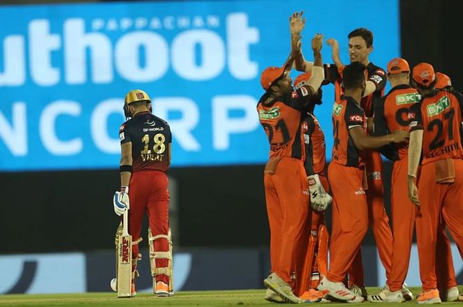 "We are getting tears in our eyes" - Aakash Chopra on Virat Kohli's dismal run in IPL 2022