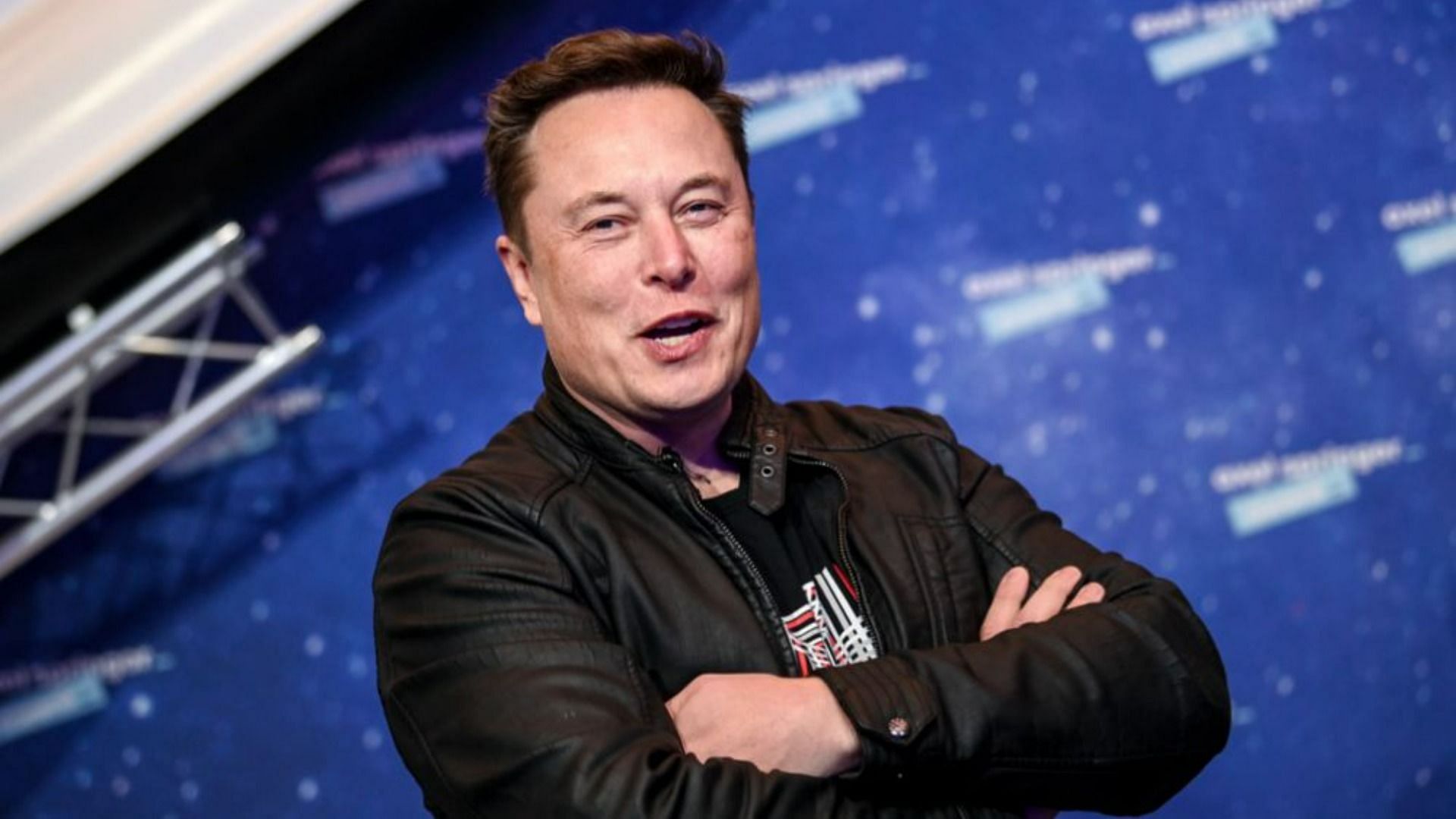 Elon Musk claims he wants to buy Coca Cola (Image via Getty Images)