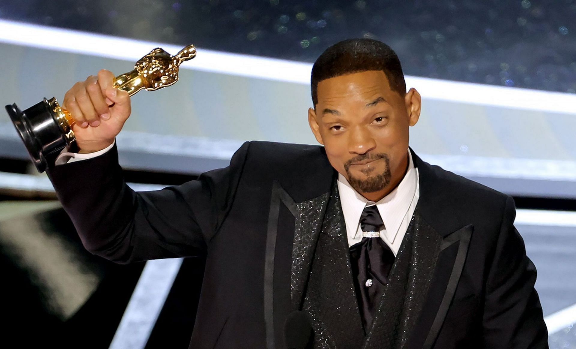 Will Smith accepting his 2022 Best Actor Oscar (Image via Vanity Fair)