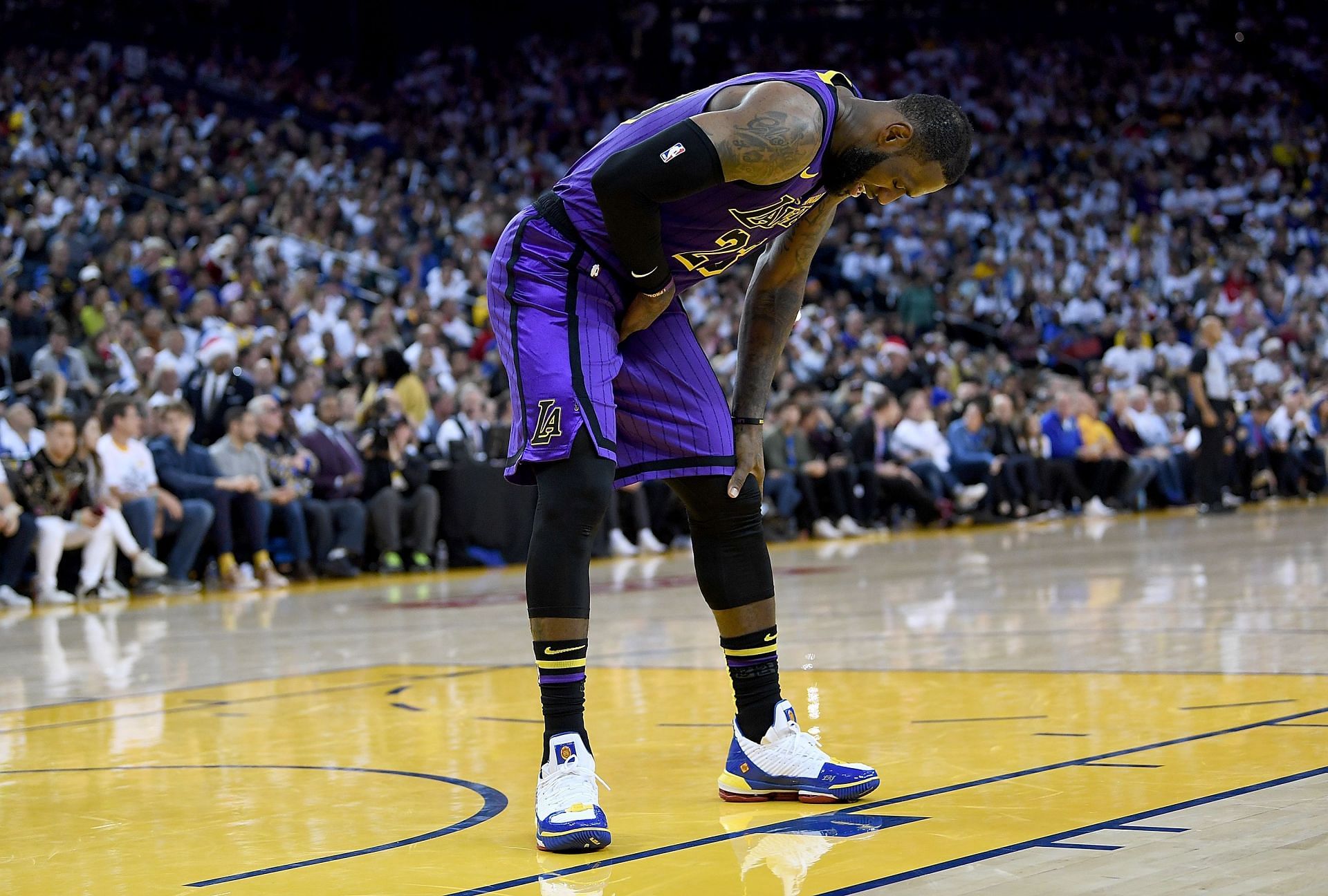 LeBron James' injuries could just end the LA Lakers' season. [Photo: Bleacher Report]