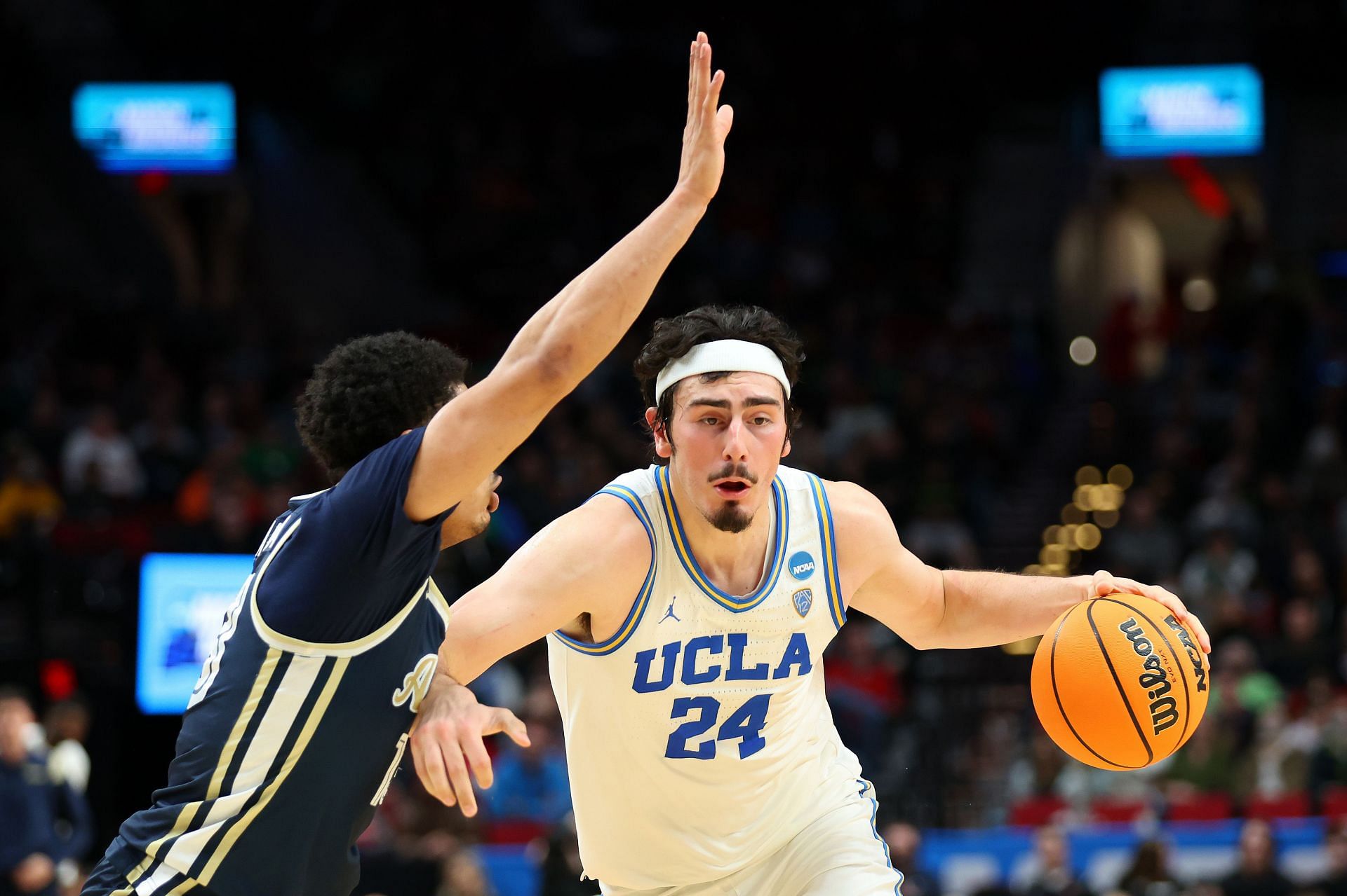 Jaime Jaquez Jr. was a star for the UCLA Bruins but will return for one more season.