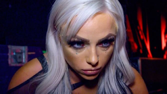 Watch: WWE Superstar no-sells Liv Morgan's finisher and immediately leaves the ring
