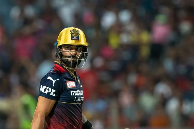 “To win a battle, you have to fight it” - Aakash Chopra not in favor of Virat Kohli taking a break