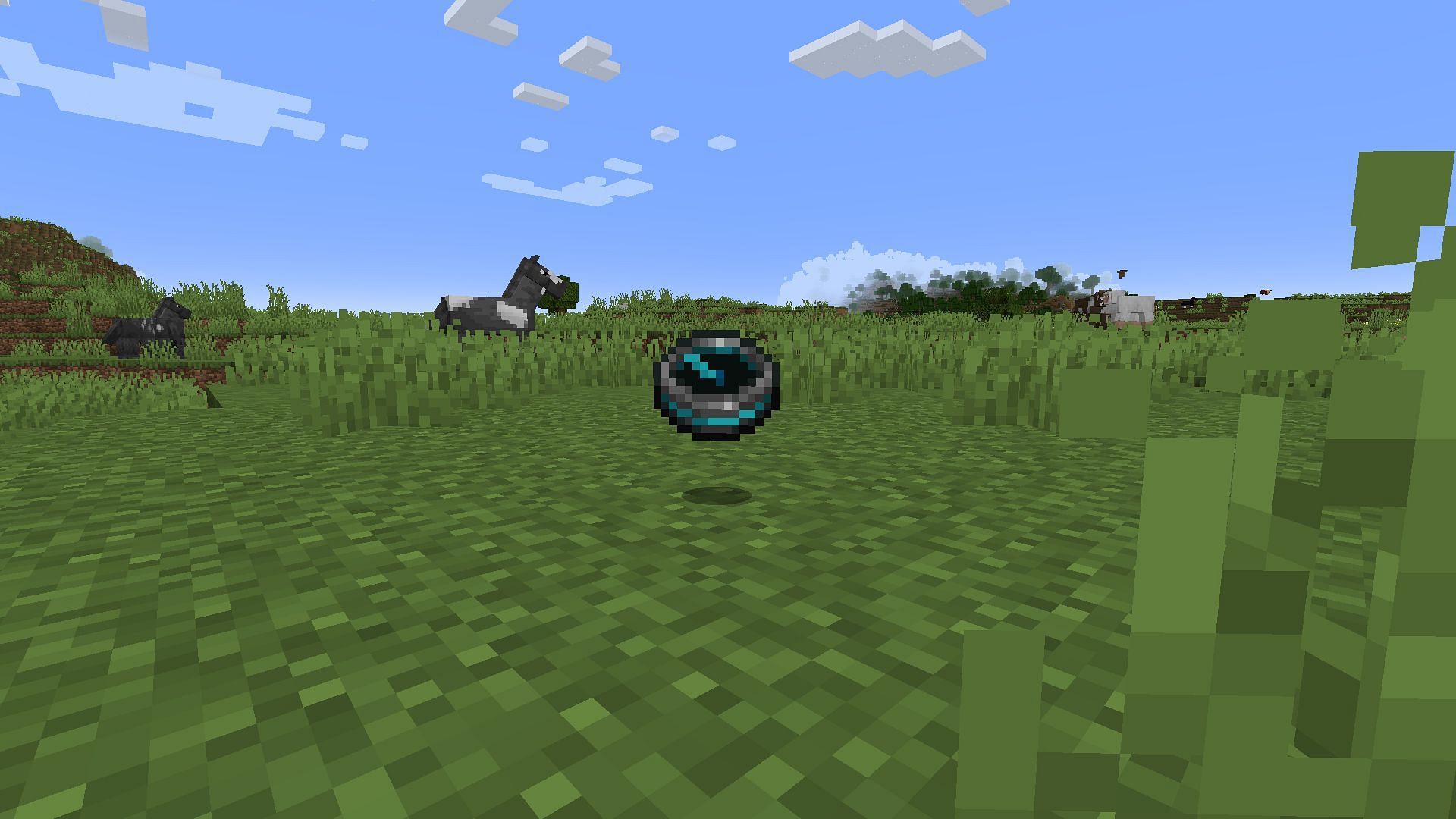 A recovery compass (Image via Minecraft Bedrock Edition)