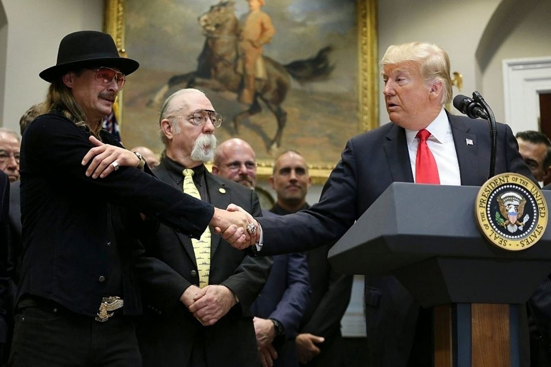 Kid Rock and Donald Trump (Image via Oliver Contreras/Getty Images)