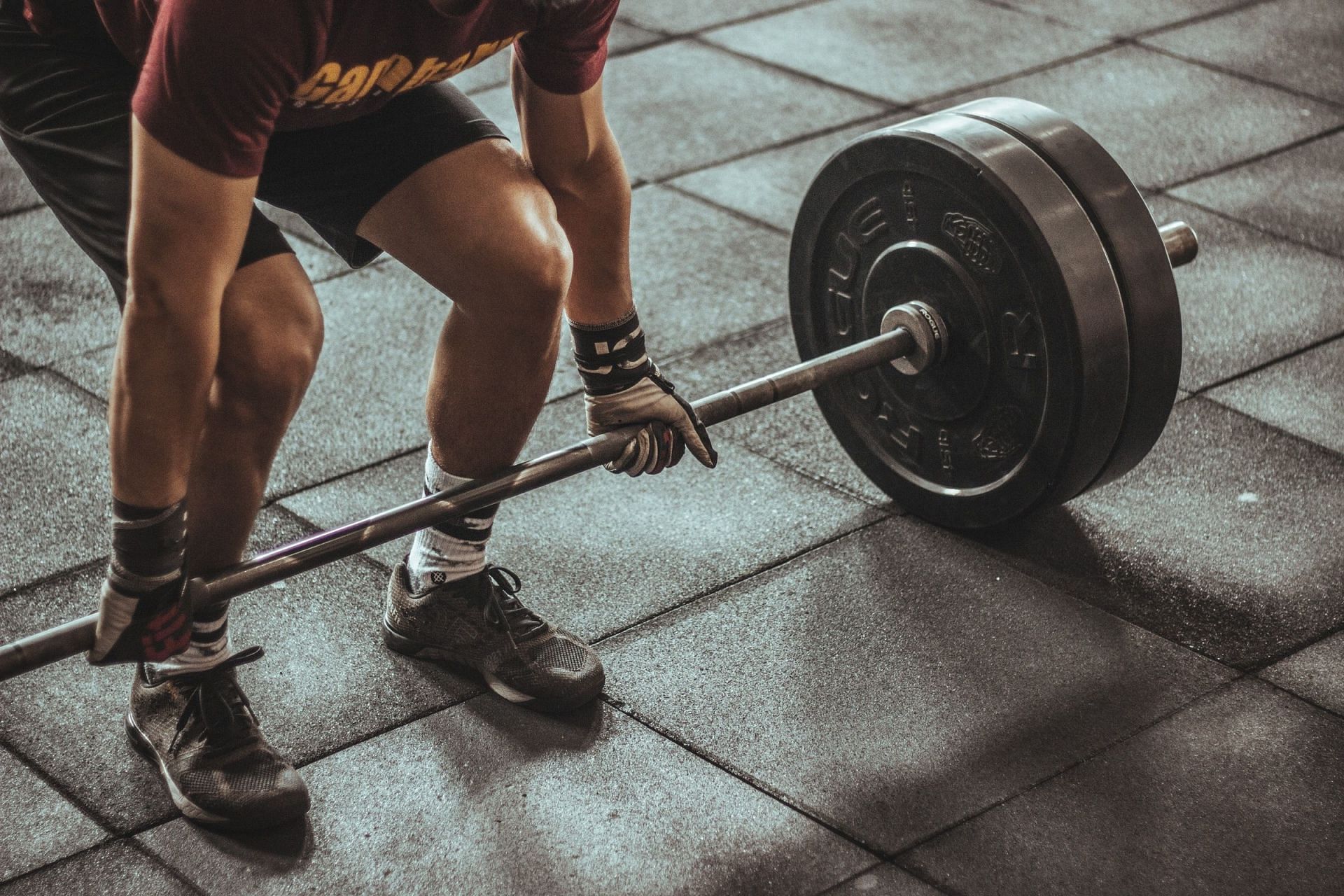 Weightlifting is not good for hypertension patients. (Photo by Victor Freitas on Unsplash)