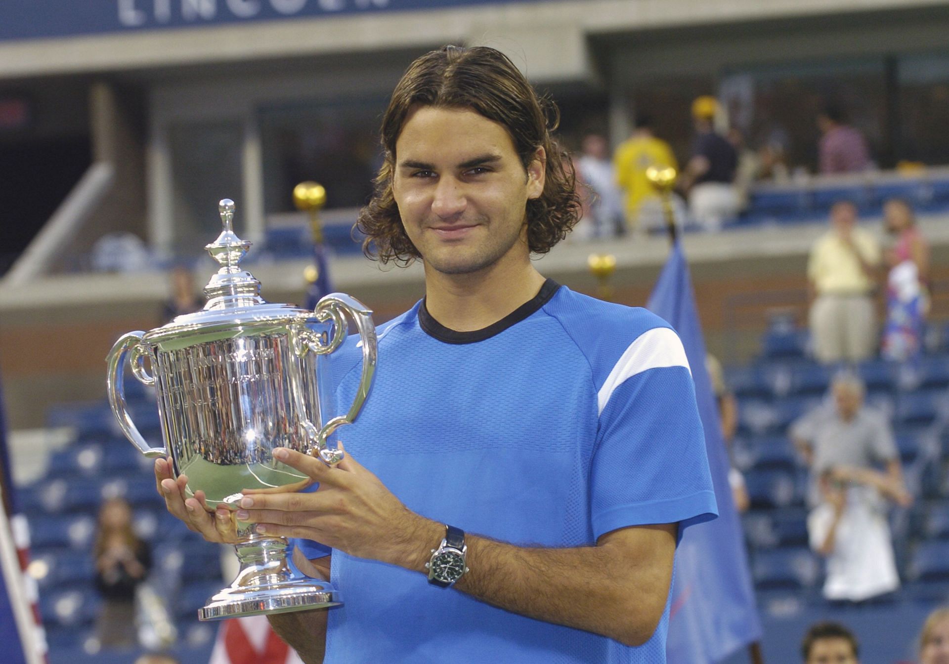 Roger Federer won 74 out of 80 matches in 2004