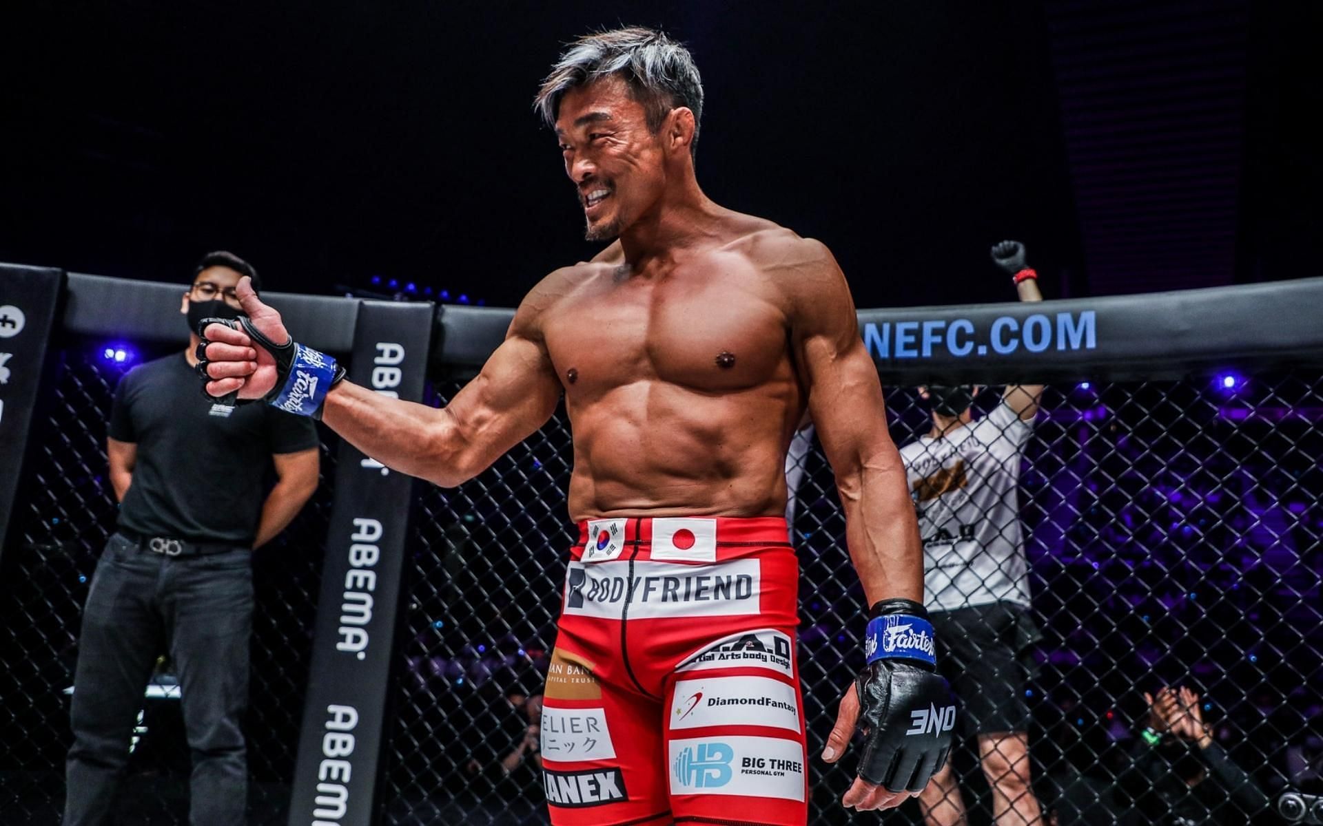 Yoshihiro Akiyama beat Shinya Aoki via TKO at ONE X. (Image courtesy of ONE Championship)