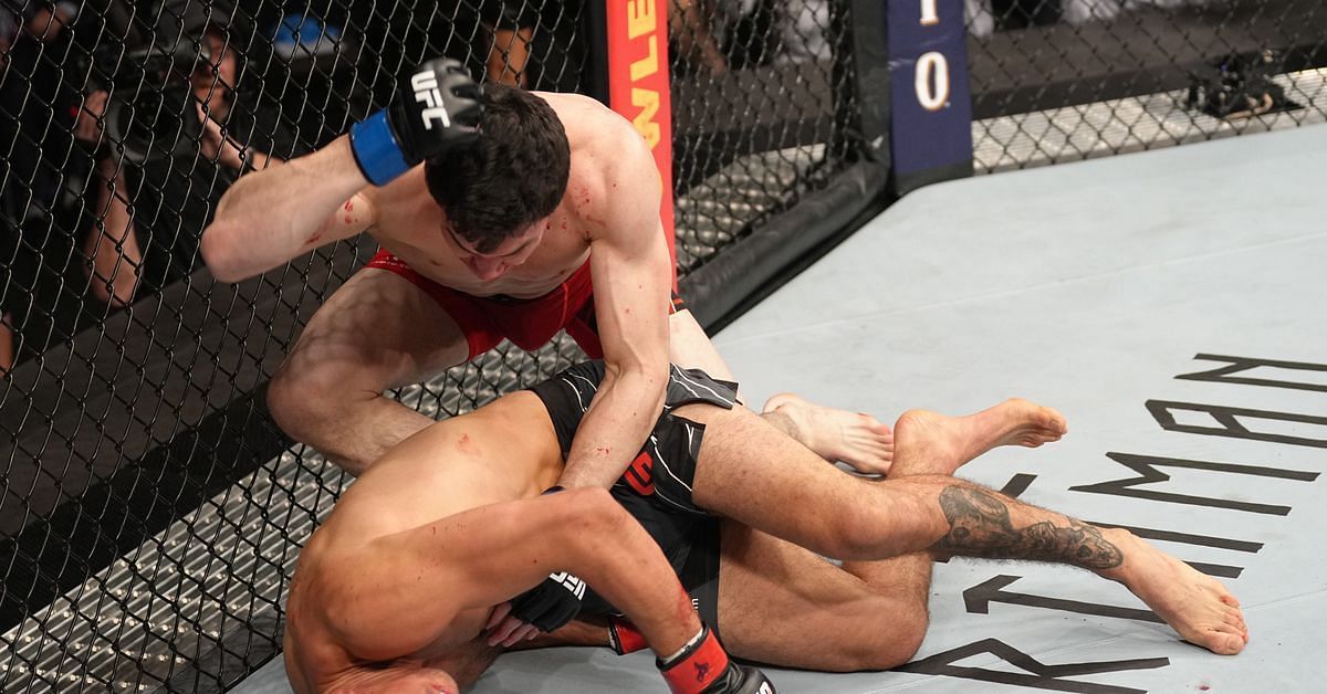 Newcomer Mike Malott faceplanted Mickey Gall in a brutal finish