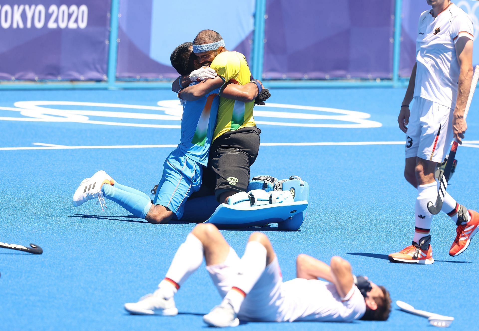 The Indians are ecstatic after beating Germany to win bronze in Tokyo (Image courtesy: Hockey India)