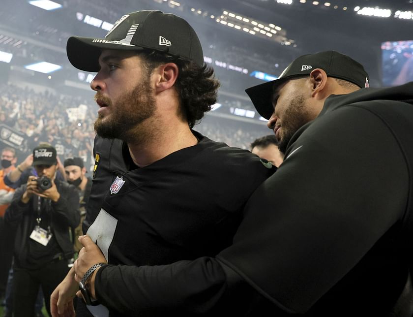 lv raiders hat derek carr