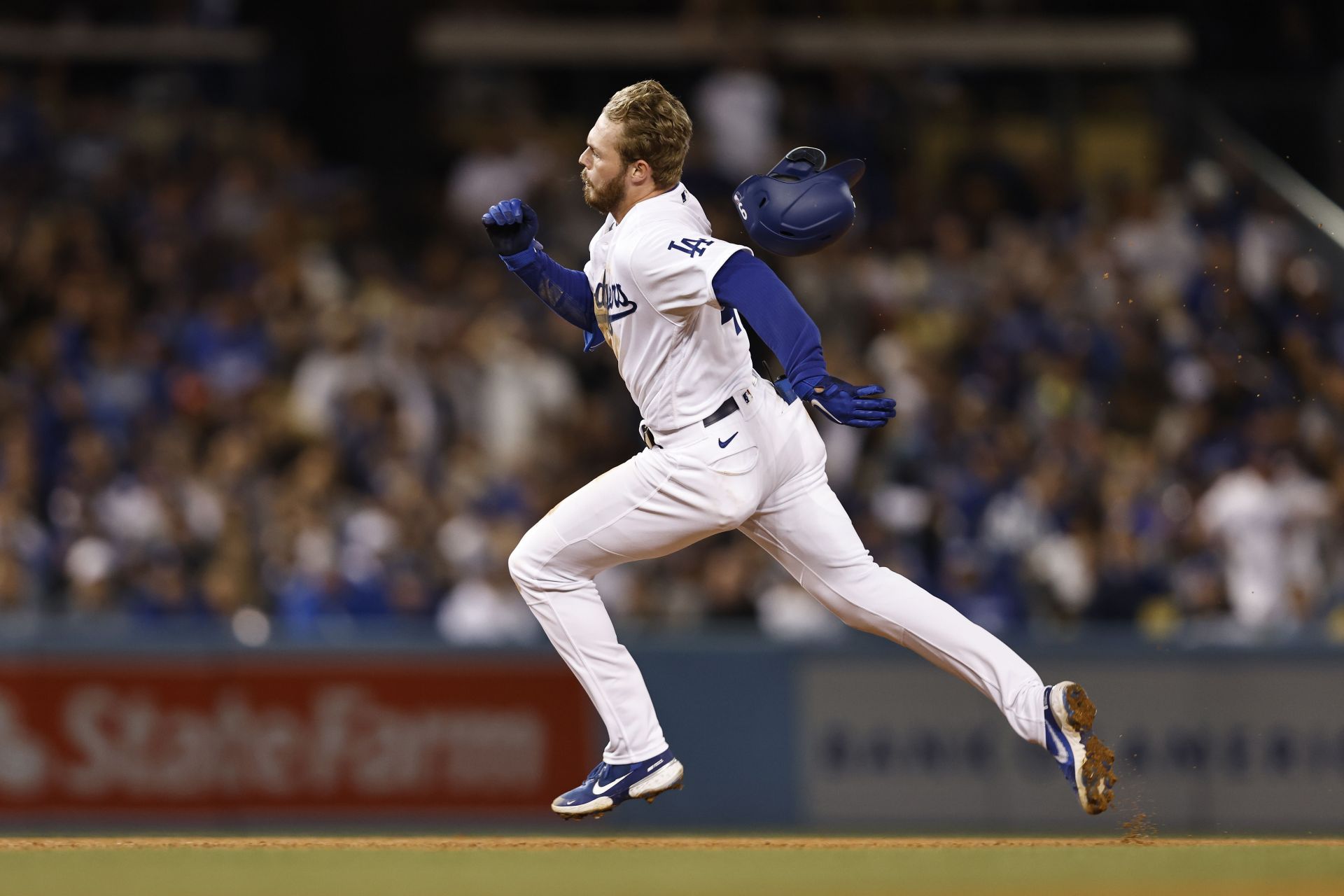 Cincinnati Reds v Los Angeles Dodgers