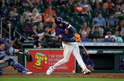 “You never want to get swept, especially at home" - Houston Astros coach Dusty Baker commends Jeremy Pena for hitting game-winning homer