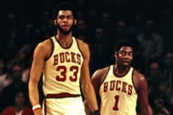 Kareem Abdul-Jabbar, left, and Oscar Robertson.