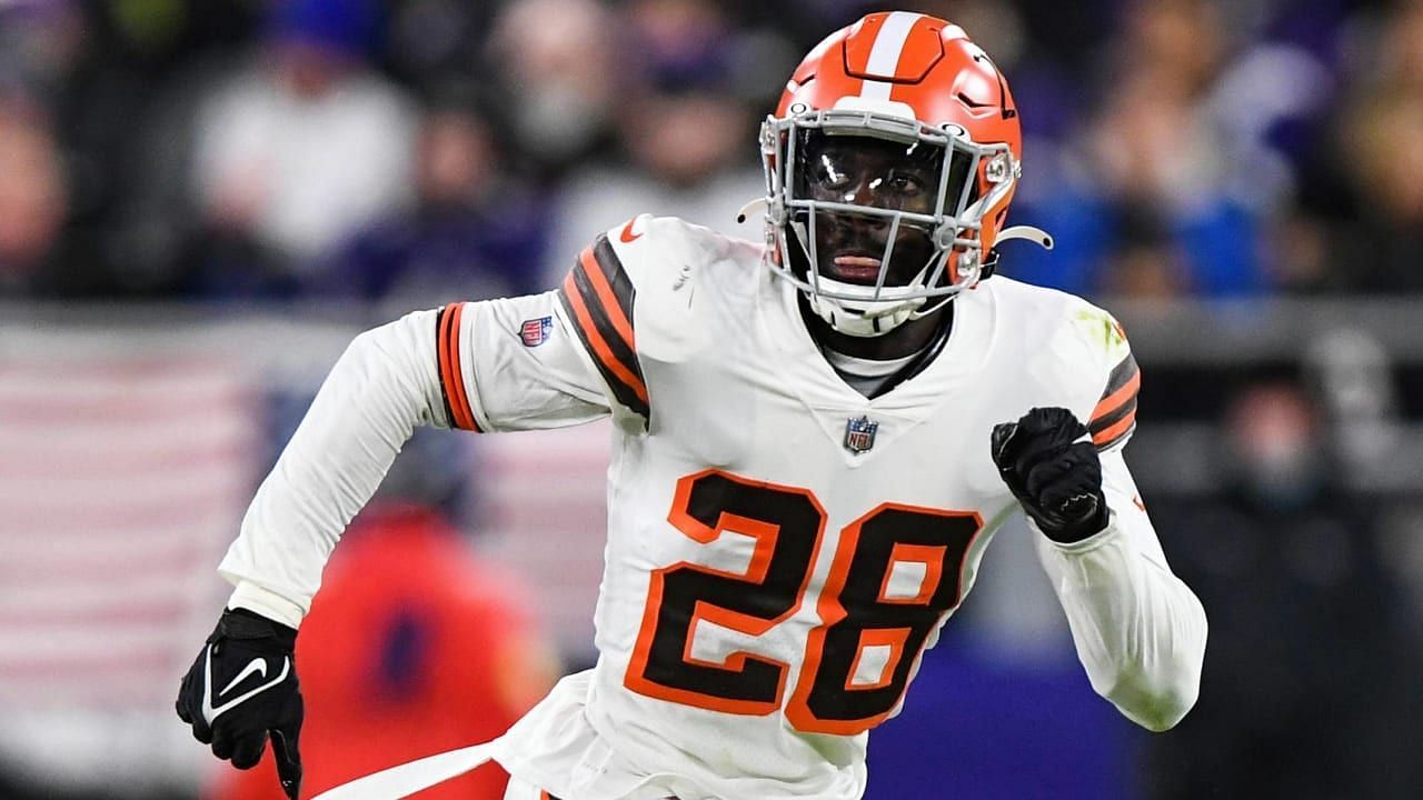 Brother of Browns linebacker Jeremiah Owusu-Koramoah found dead - Sports  Illustrated