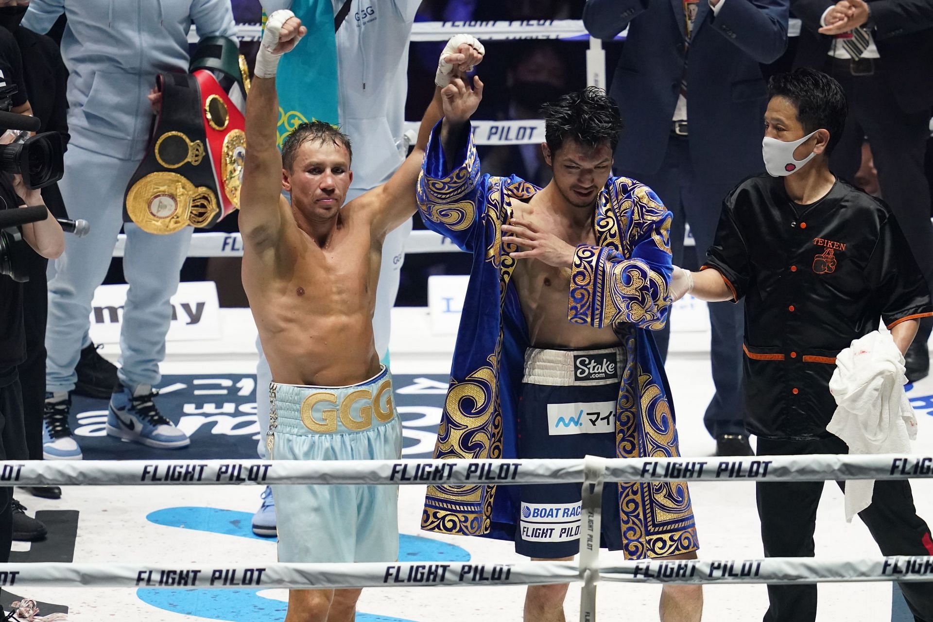 Gennadiy Golovkin (L) has shown his respect to Ryota Murata (R)