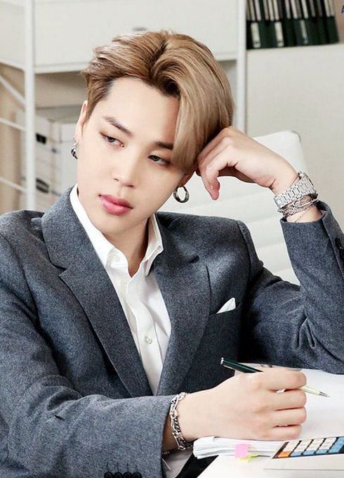 BTS's Jimin and his top Brand King power are highlighted by media outlets  such as GQ Korea, SBS Biz and Elle Japan for selling out luxury items  online